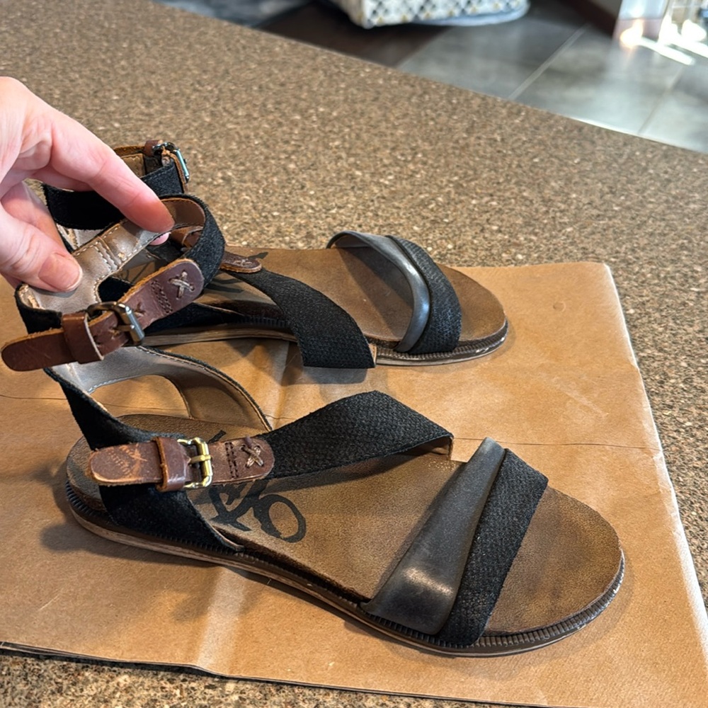 Otbt sandals